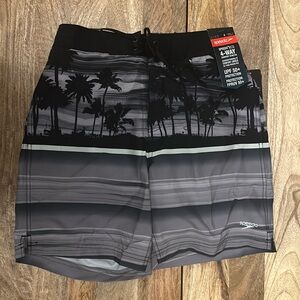 Speedo BNWT S bondi basin board short lined anthracite 18” w 7.5” inseam